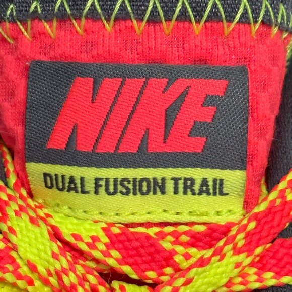 Nike Women’s Dual Fusion Trail Running Shoes Size 11 Gray/Volt/Red - Picture 7 of 7